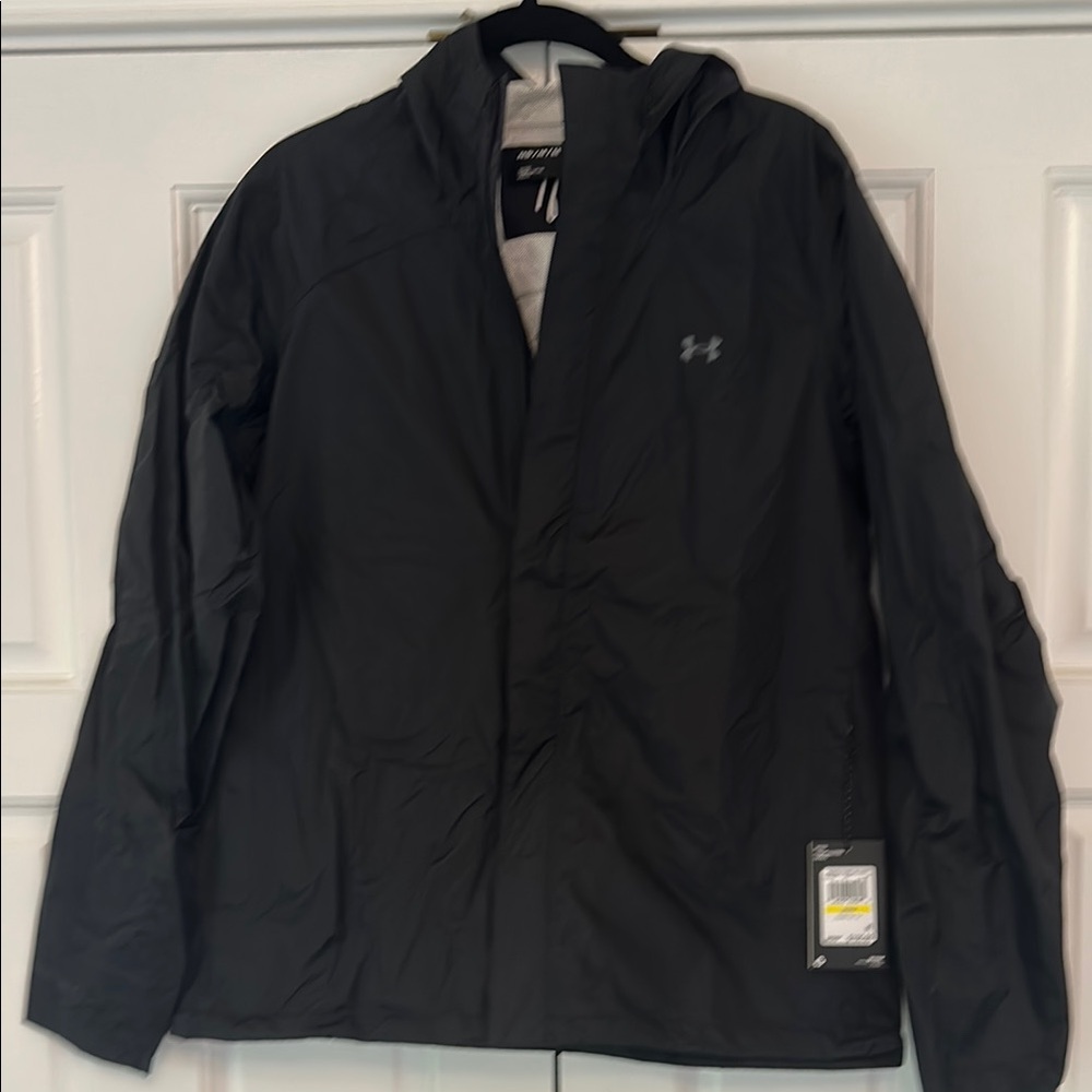 Under Armour Women’s Black Raincoat